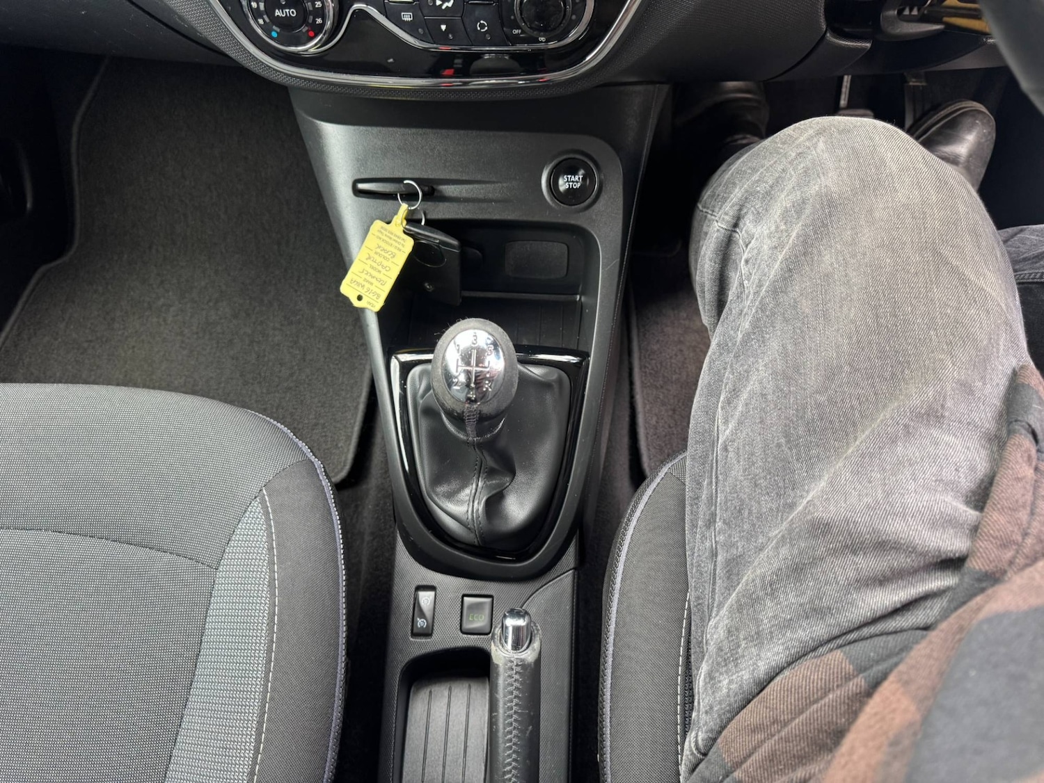Used Renault Captur 2016 for sale - 76316482: Photo 17