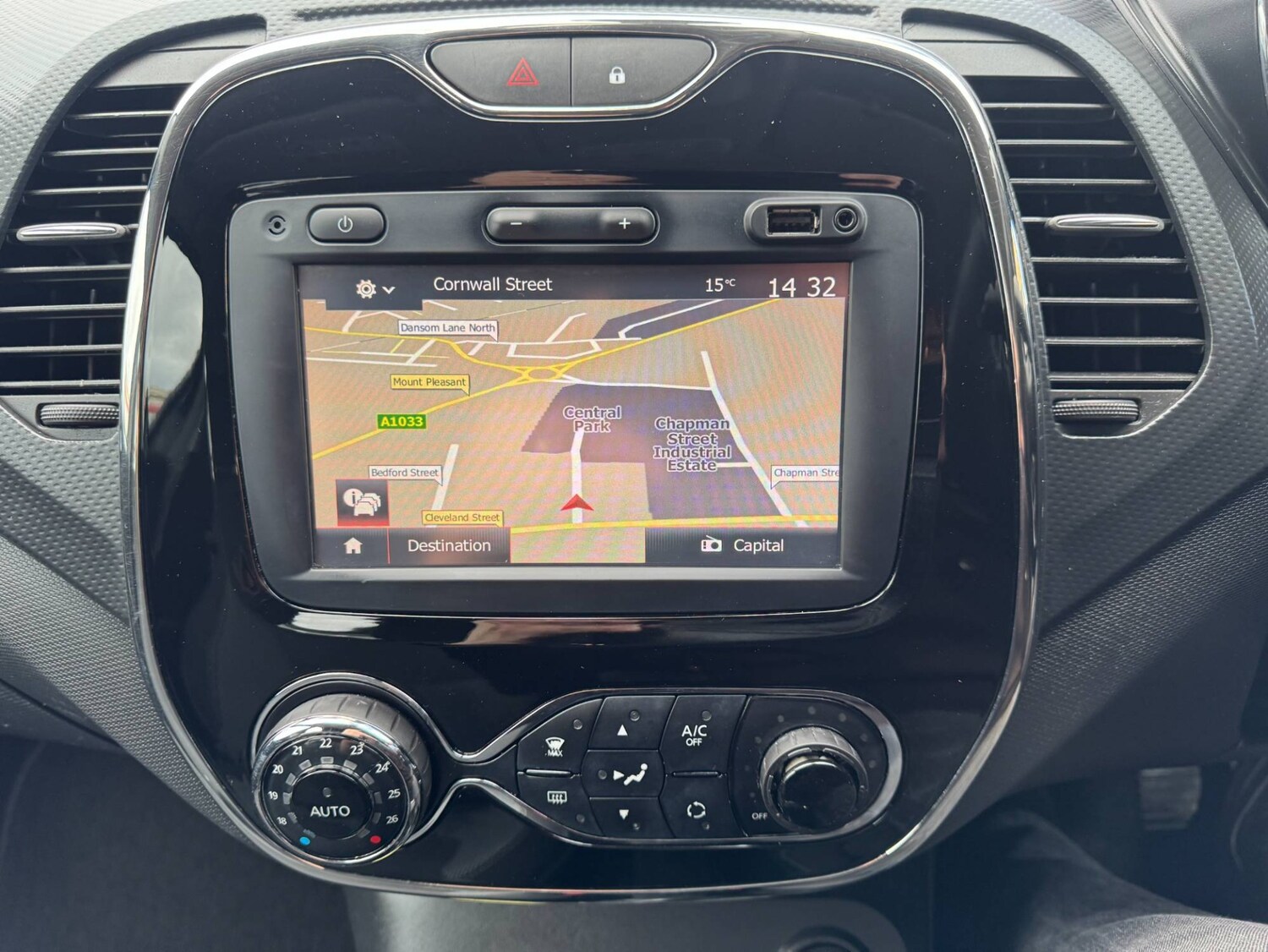 Used Renault Captur 2016 for sale - 76316482: Photo 20