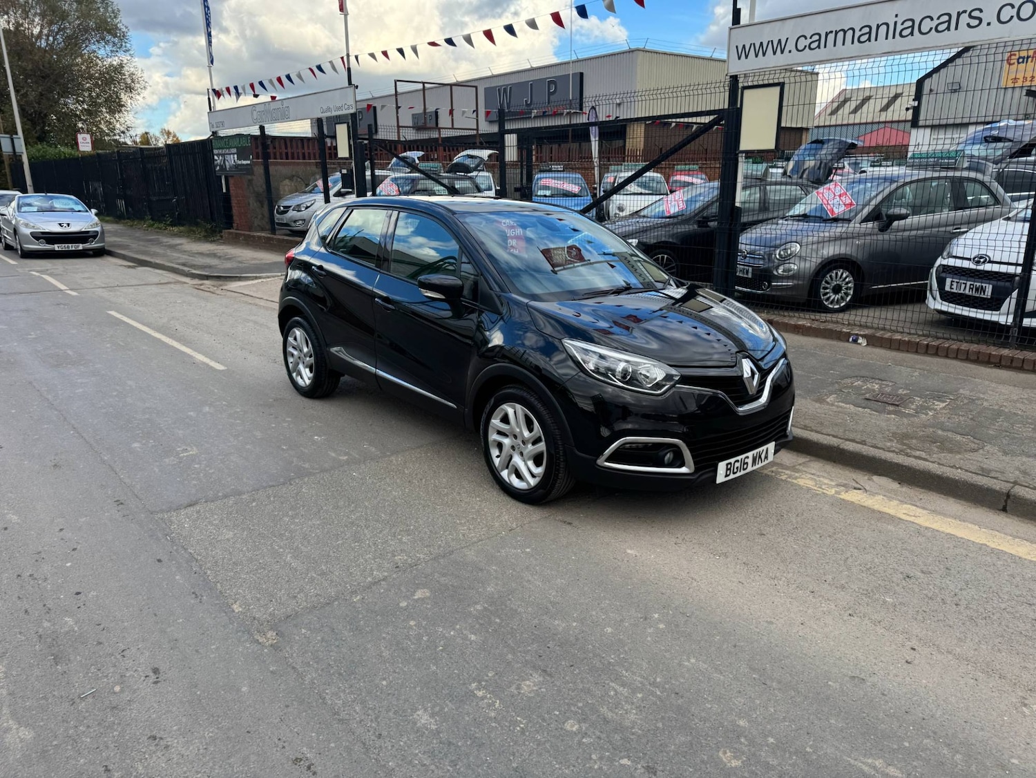 Used Renault Captur 2016 for sale - 76316482: Photo 5