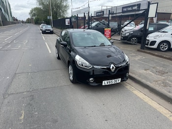Used Renault Clio 2015 for sale - 77337728: Photo