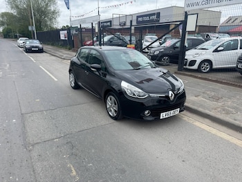 Used Renault Clio 2015 for sale - 77337728: Photo