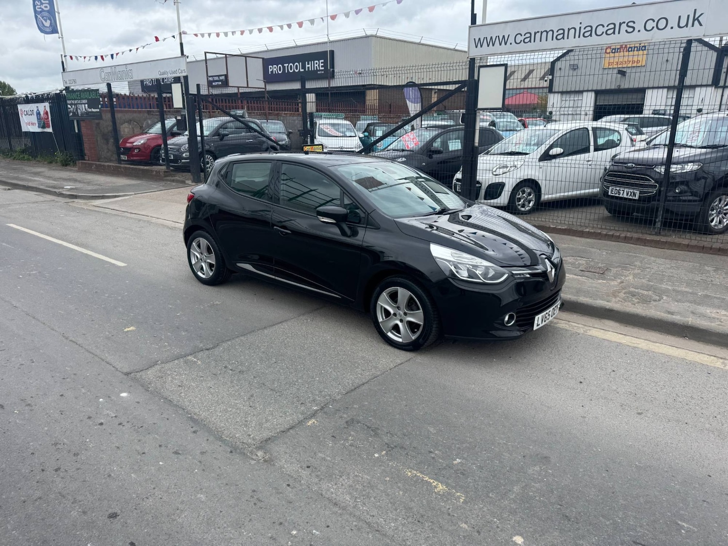 Used Renault Clio 2015 for sale - 77337728: Photo 5