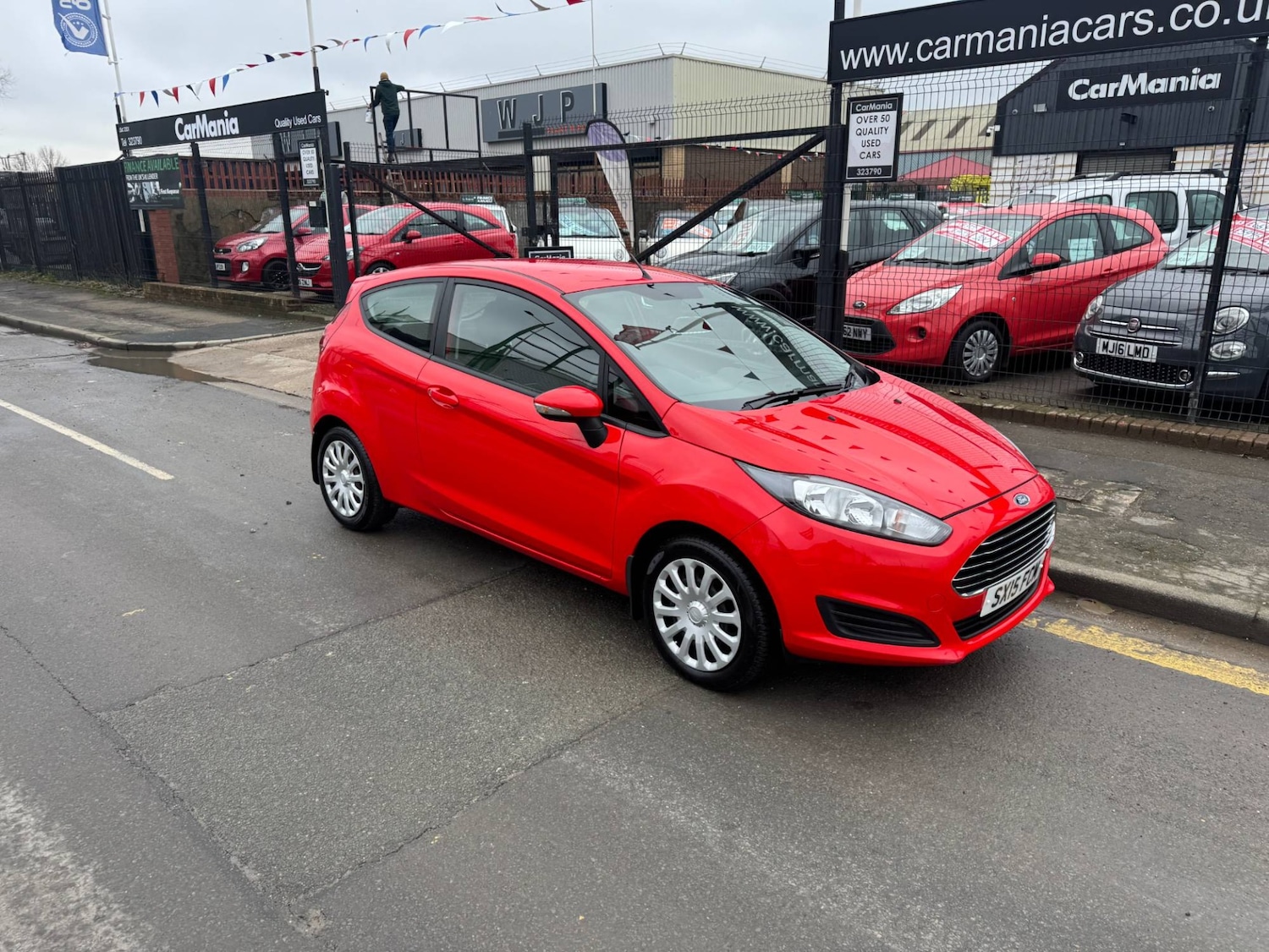Used Ford Fiesta 2015 for sale - 77310481: Photo 1