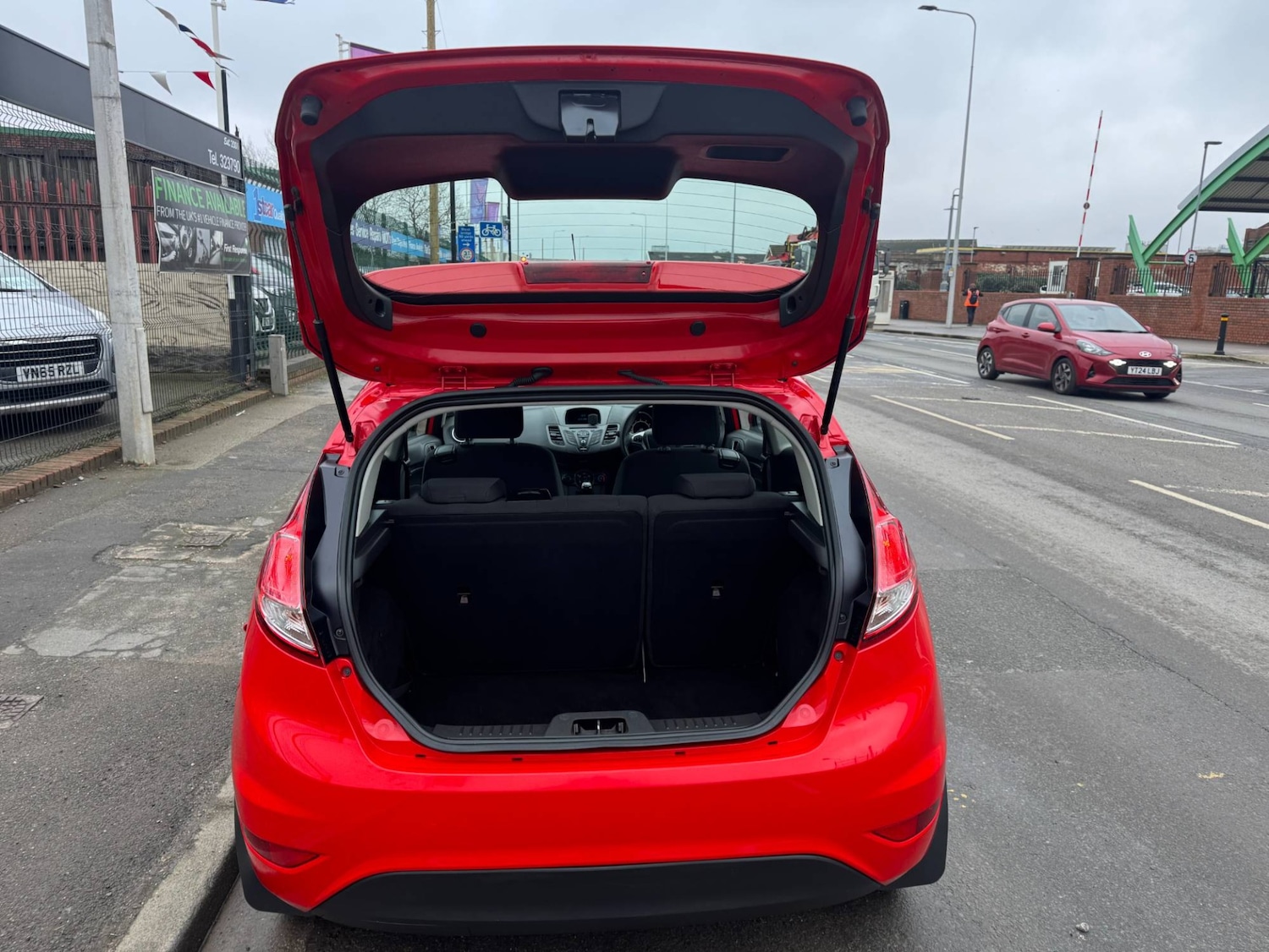 Used Ford Fiesta 2015 for sale - 77310481: Photo 12