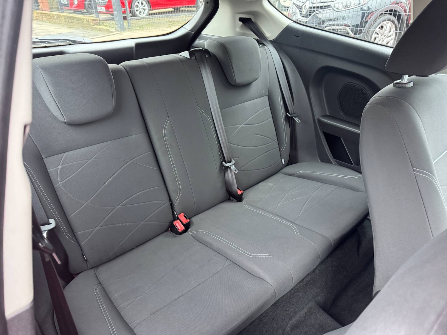 Used Ford Fiesta 2015 for sale - 77310481: Photo 16