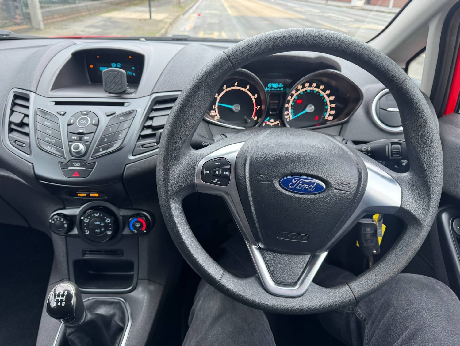 Used Ford Fiesta 2015 for sale - 77310481: Photo 17