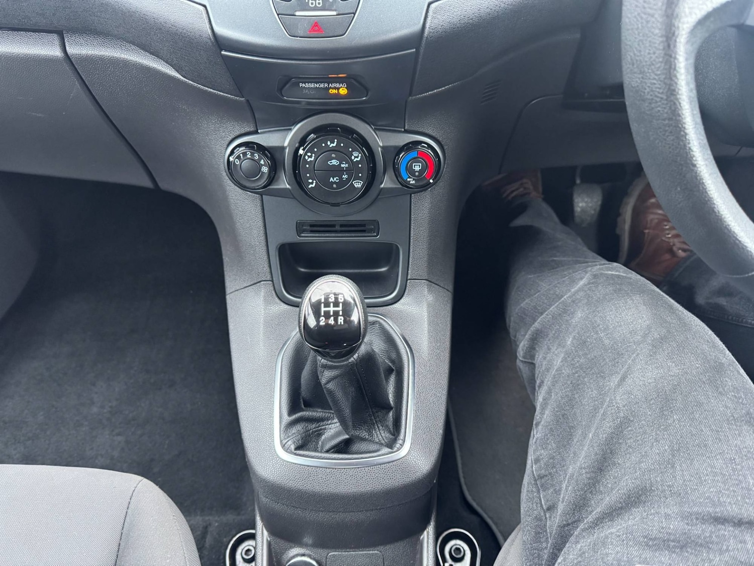 Used Ford Fiesta 2015 for sale - 77310481: Photo 18