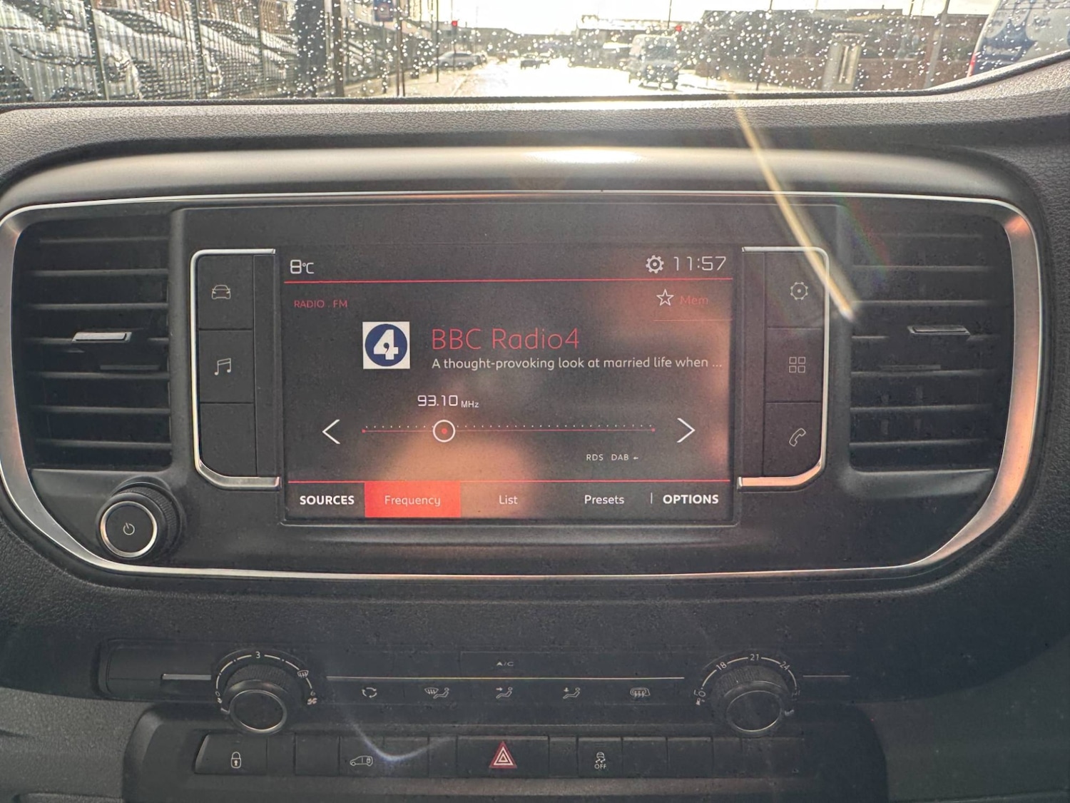 Used Citroen Dispatch 2018 for sale - 76693535: Photo 21