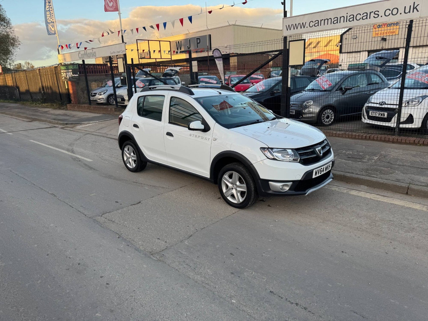 Used Dacia Sandero Stepway 2014 for sale - 76316452: Photo 1
