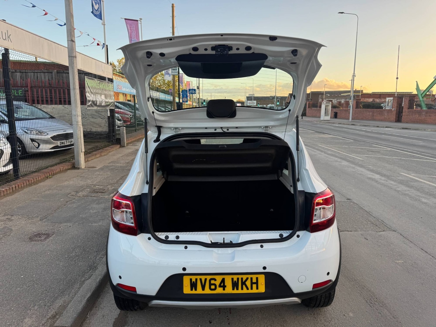 Used Dacia Sandero Stepway 2014 for sale - 76316452: Photo 12