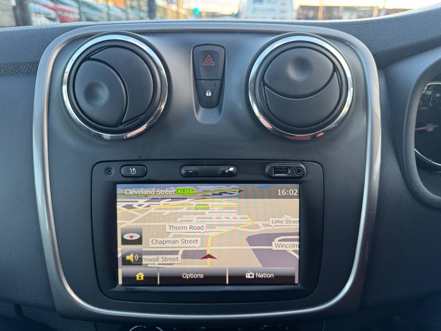 Used Dacia Sandero Stepway 2014 for sale - 76316452: Photo 22