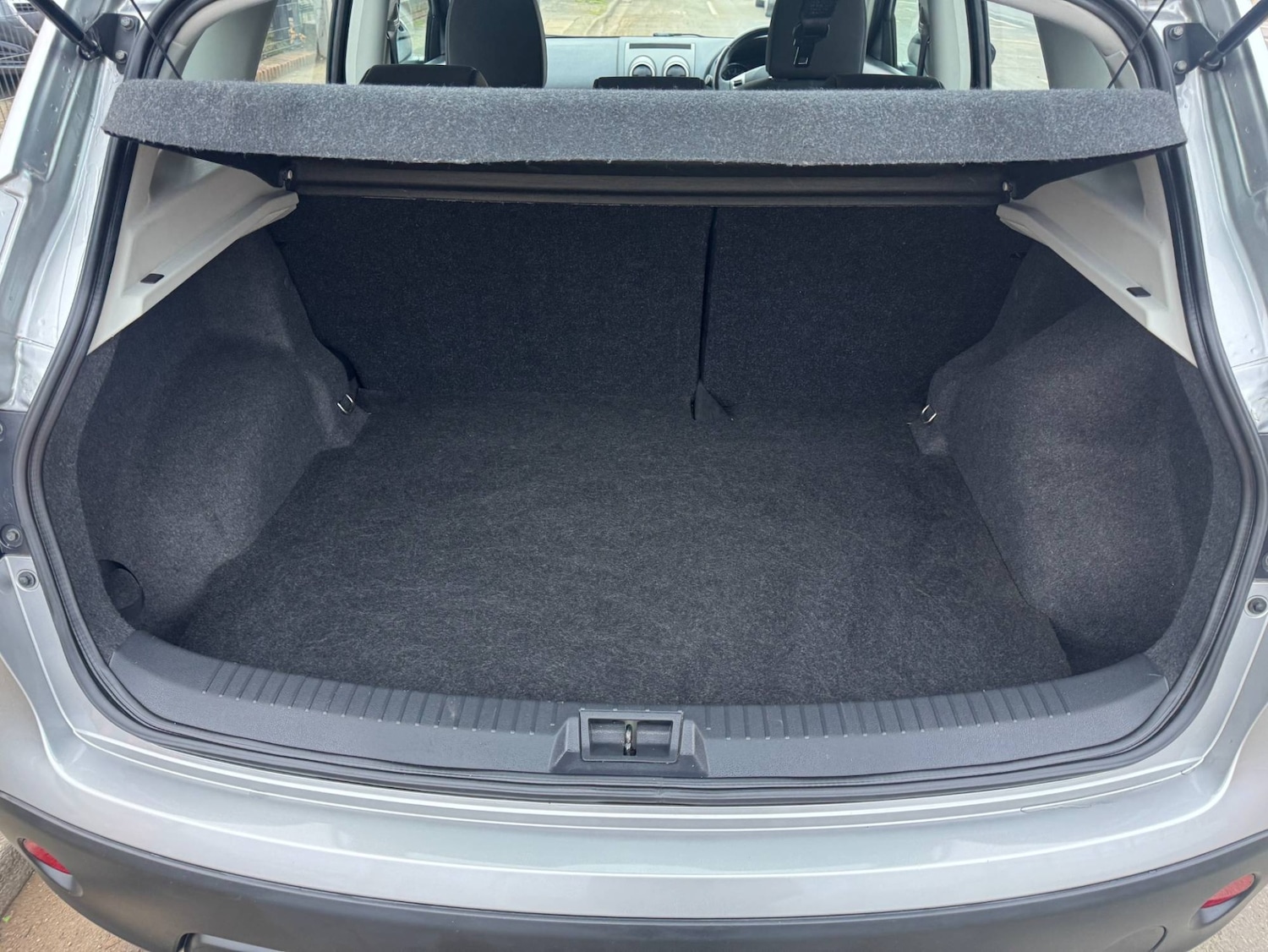 Used Nissan Qashqai 2011 for sale - 76450474: Photo 13