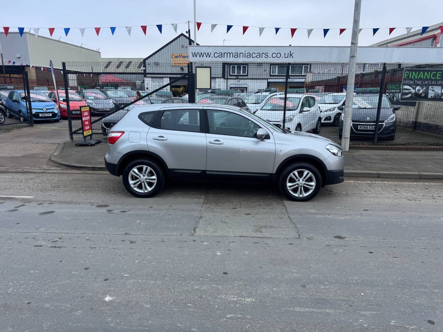 Used Nissan Qashqai 2011 for sale - 76450474: Photo 7