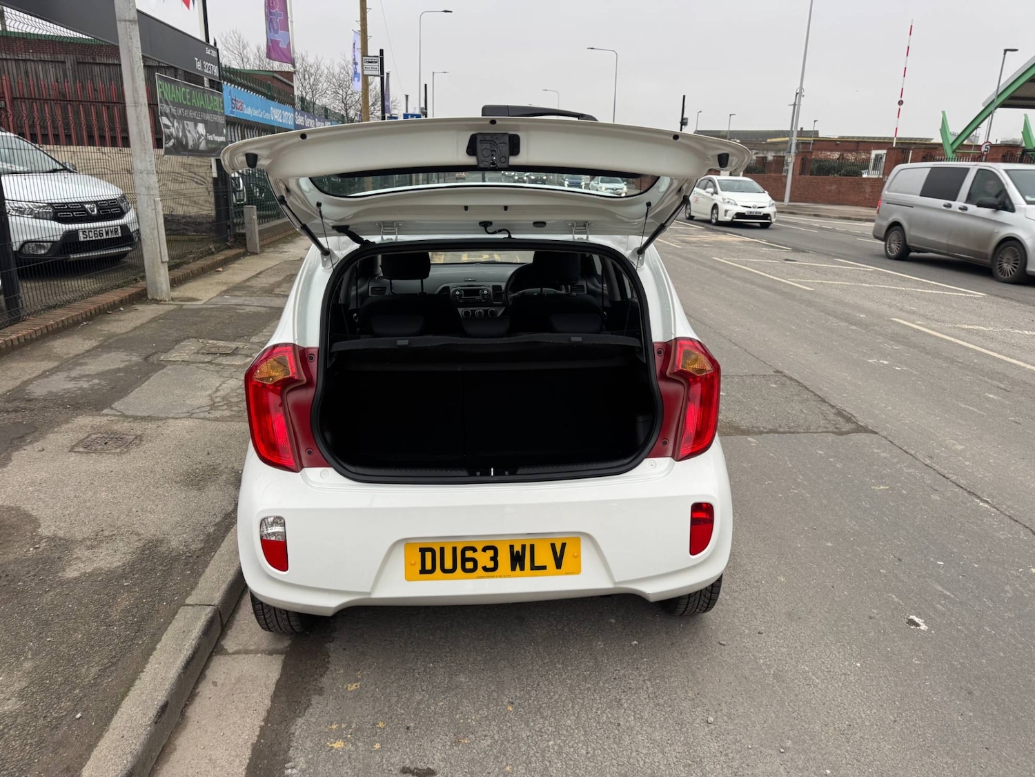 Used Kia Picanto 2013 for sale - 77310666: Photo 12