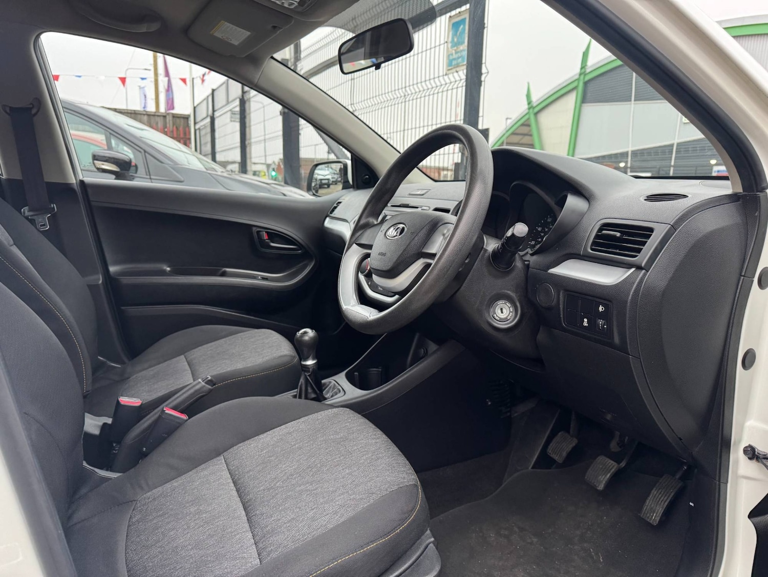 Used Kia Picanto 2013 for sale - 77310666: Photo 15