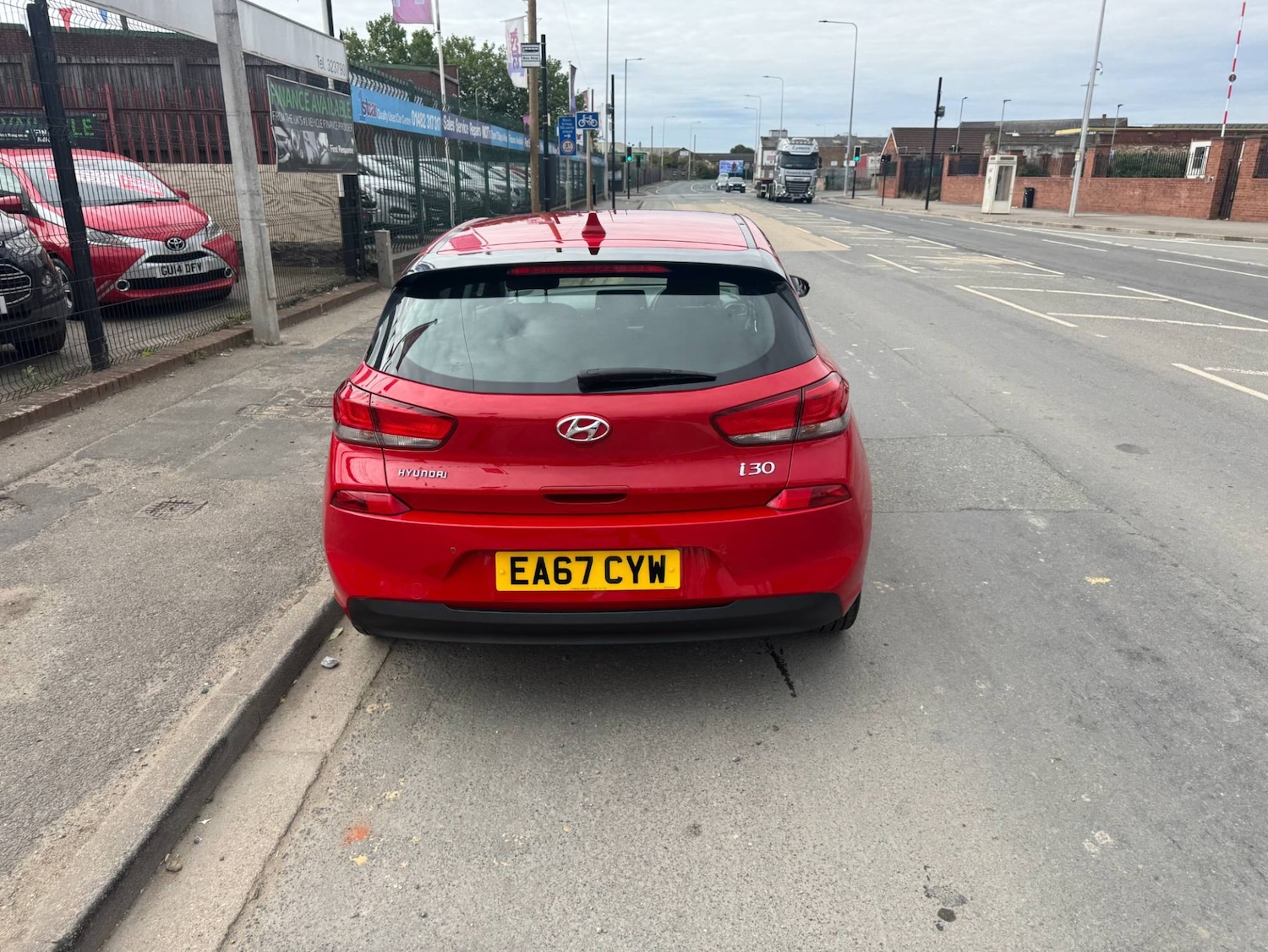 Used Hyundai i30 2017 for sale - 76076549: Photo 12