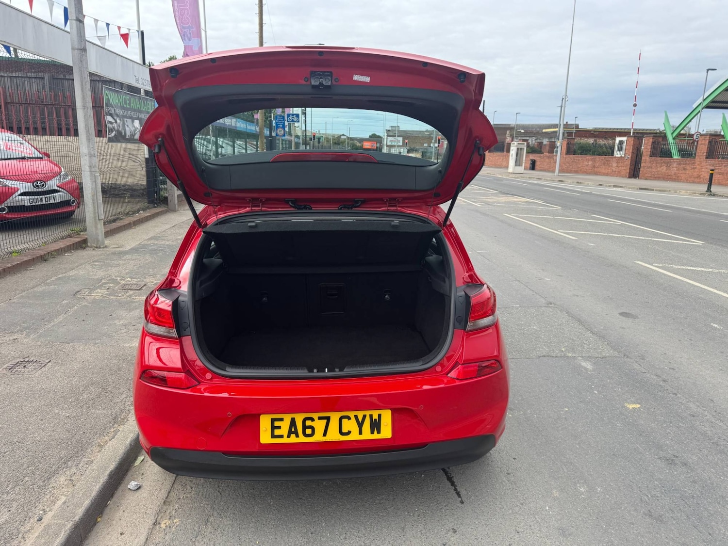 Used Hyundai i30 2017 for sale - 76076549: Photo 13