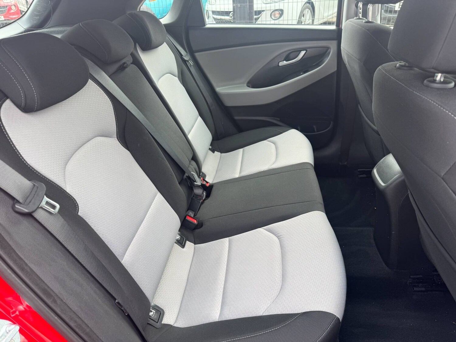 Used Hyundai i30 2017 for sale - 76076549: Photo 17