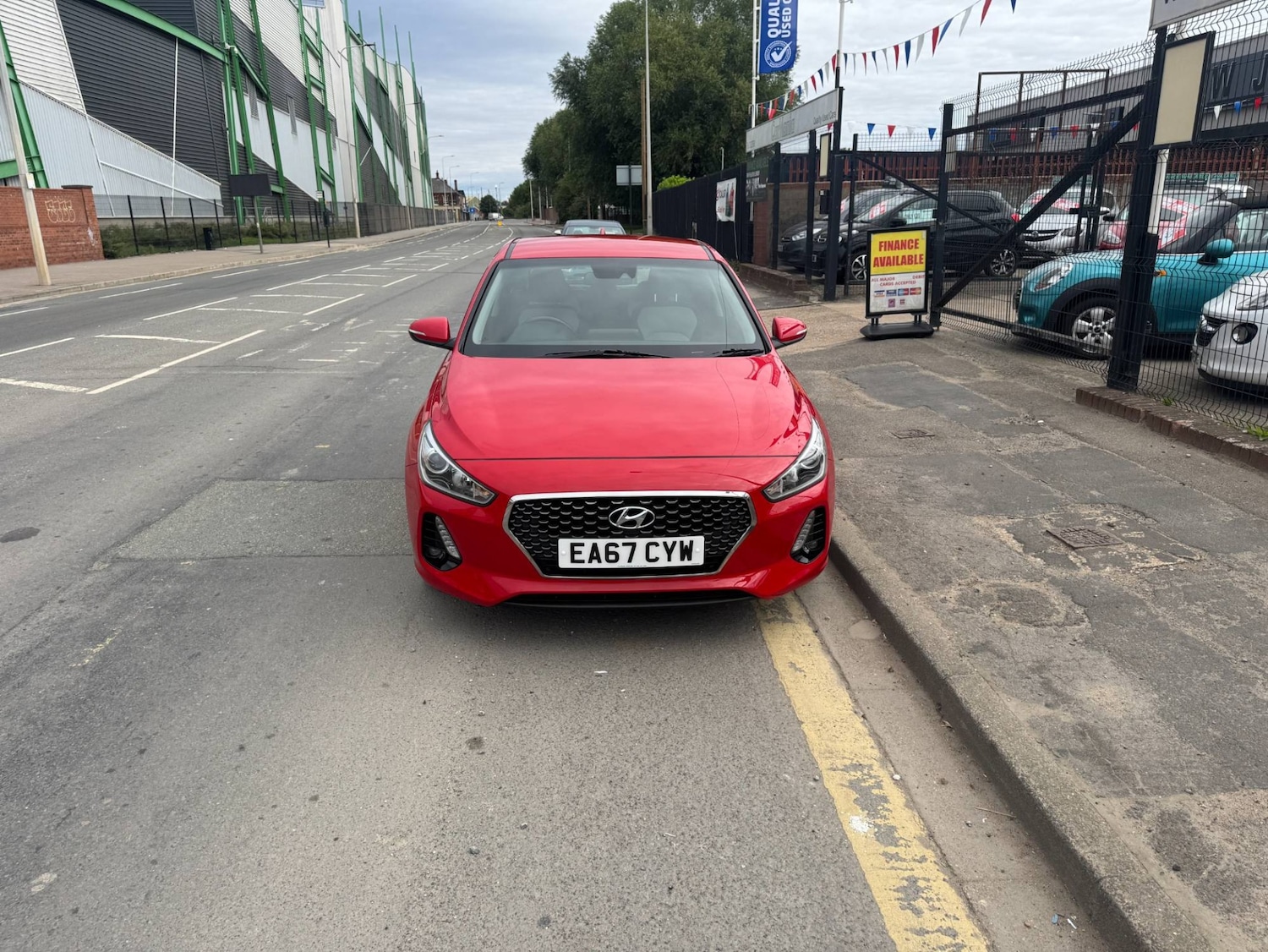 Used Hyundai i30 2017 for sale - 76076549: Photo 2