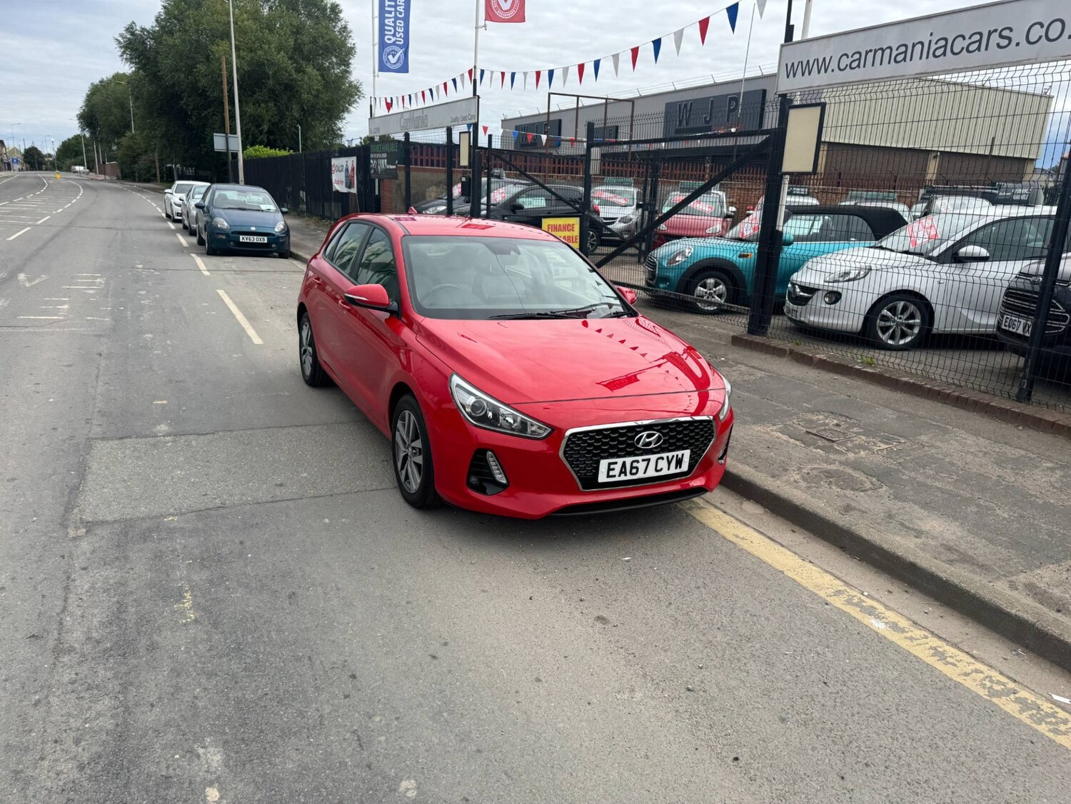 Used Hyundai i30 2017 for sale - 76076549: Photo 4