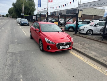 Used Hyundai i30 2017 for sale - 76076549: Photo 4