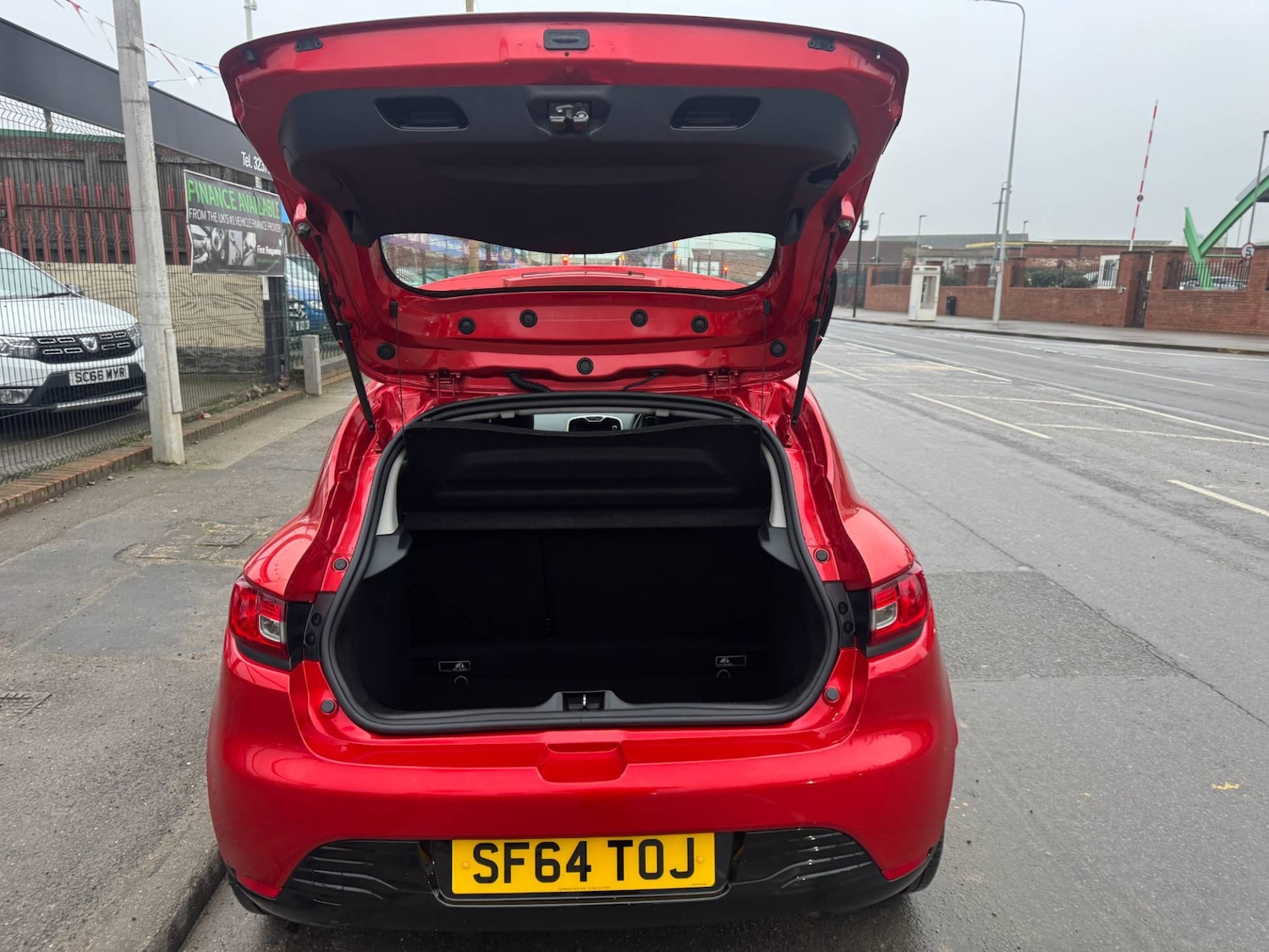 Used Renault Clio 2014 for sale - 77490757: Photo 12