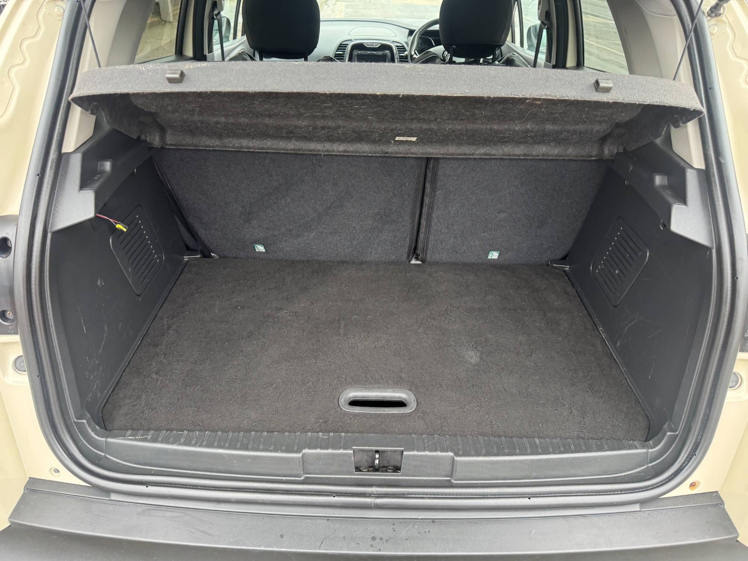 Used Renault Captur 2013 for sale - 77688137: Photo 15