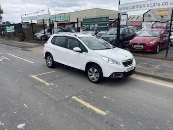 Used Peugeot 2008 2015 for sale - 78531485: Photo