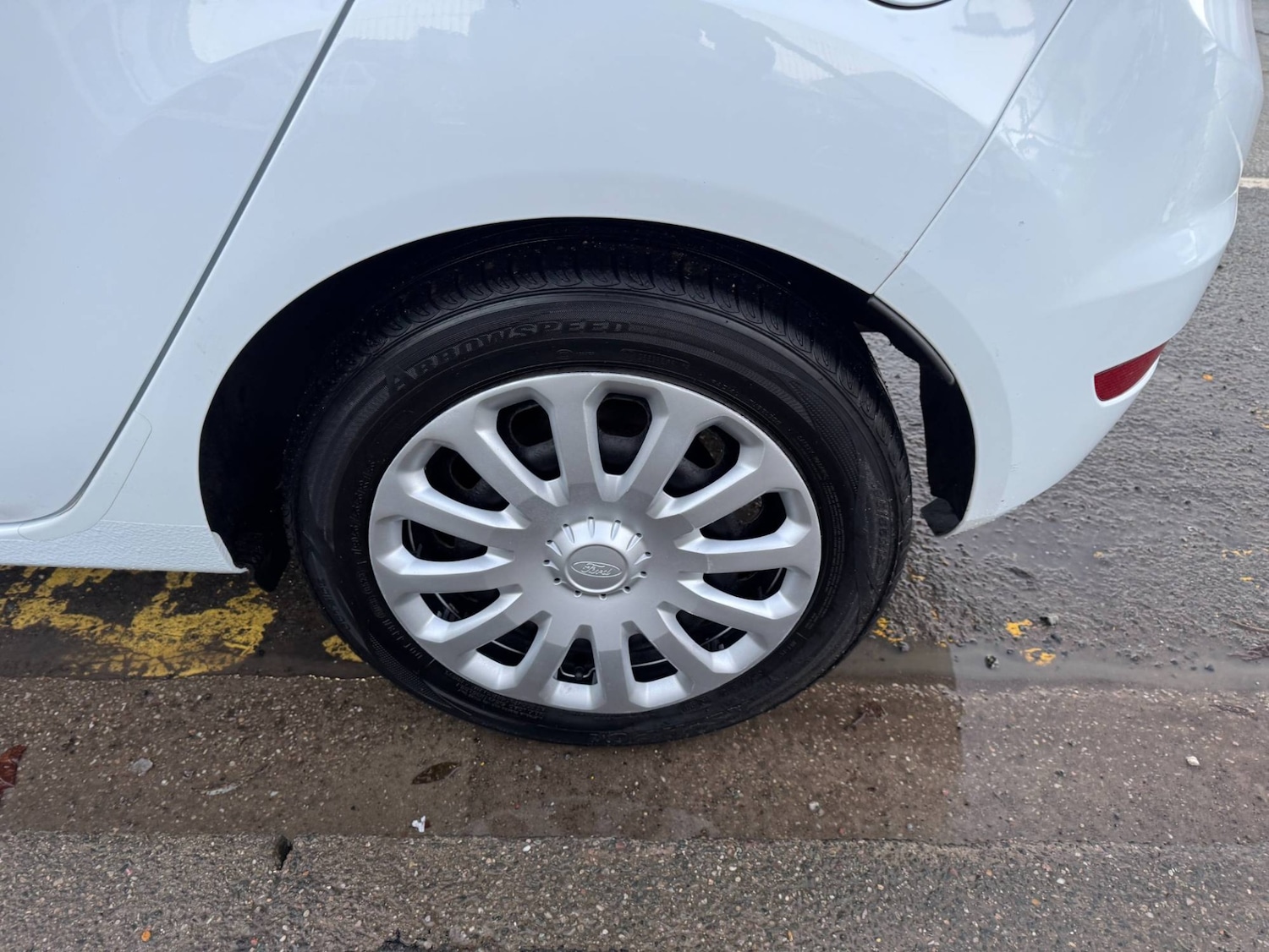 Used Ford Fiesta 2015 for sale - 76682084: Photo 14