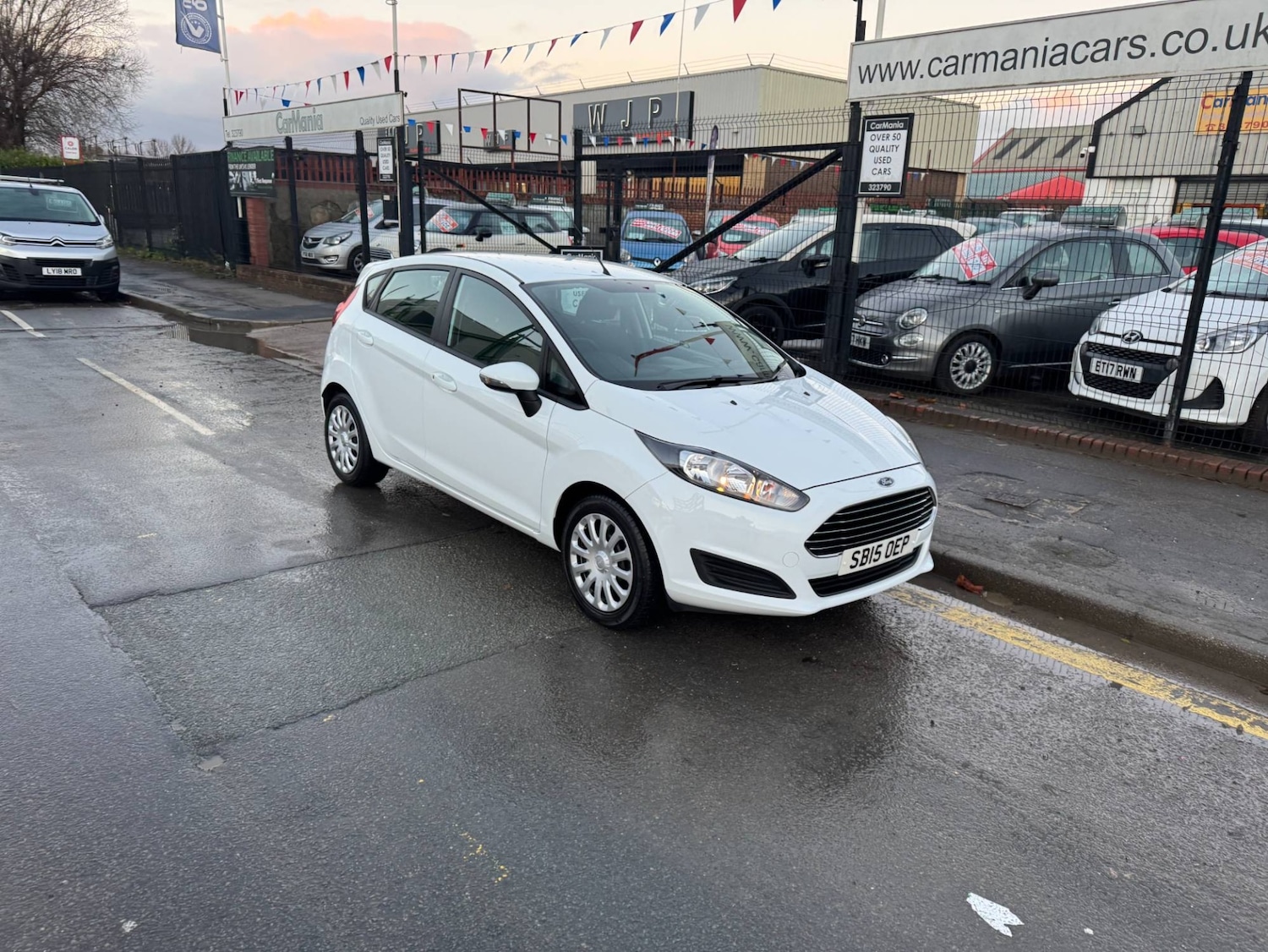 Used Ford Fiesta 2015 for sale - 76682084: Photo 5