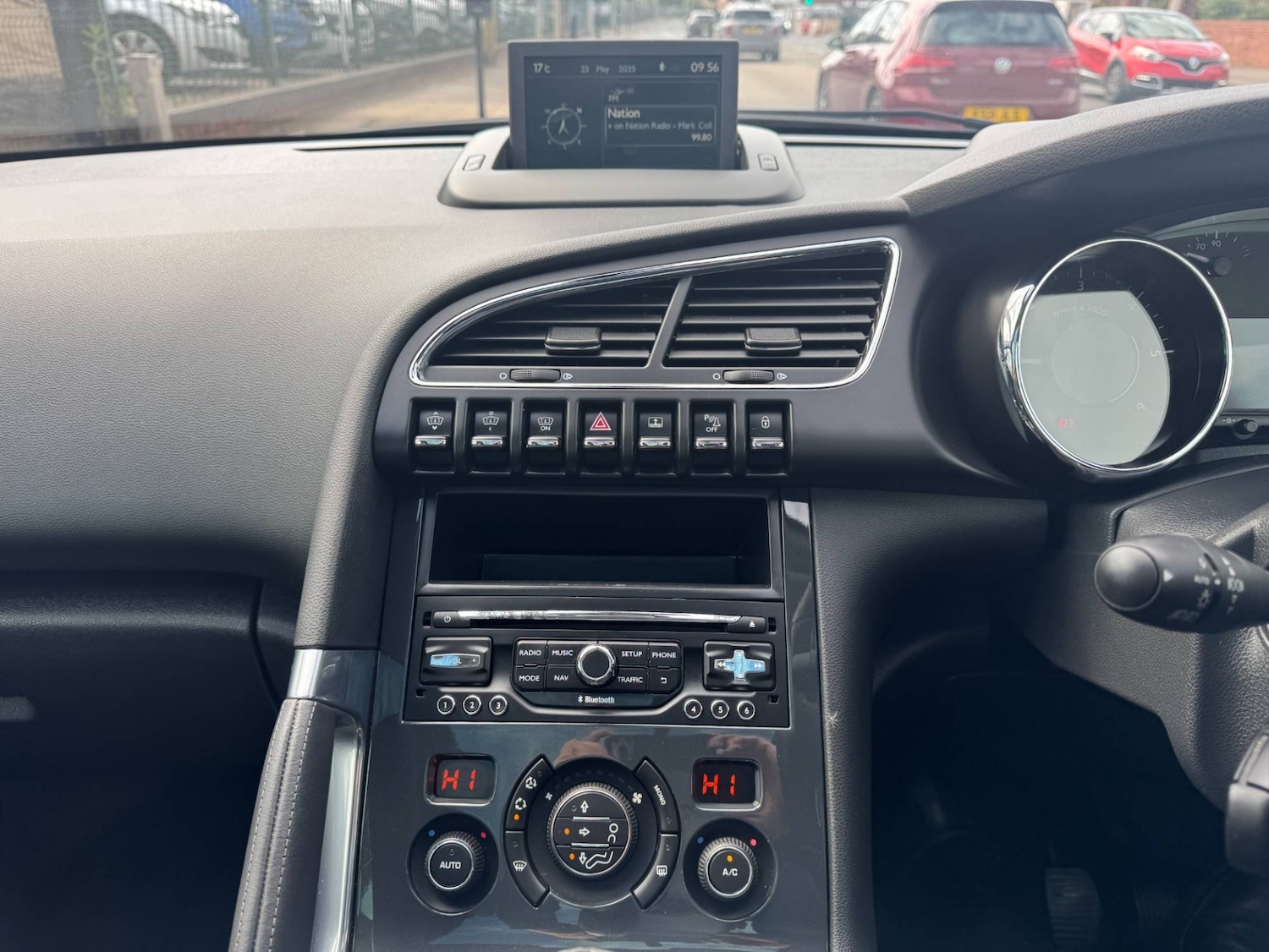 Used Peugeot 3008 2015 for sale - 76055798: Photo 19