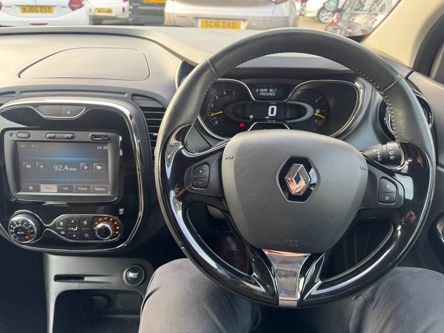 Used Renault Captur 2015 for sale - 77701157: Photo 18