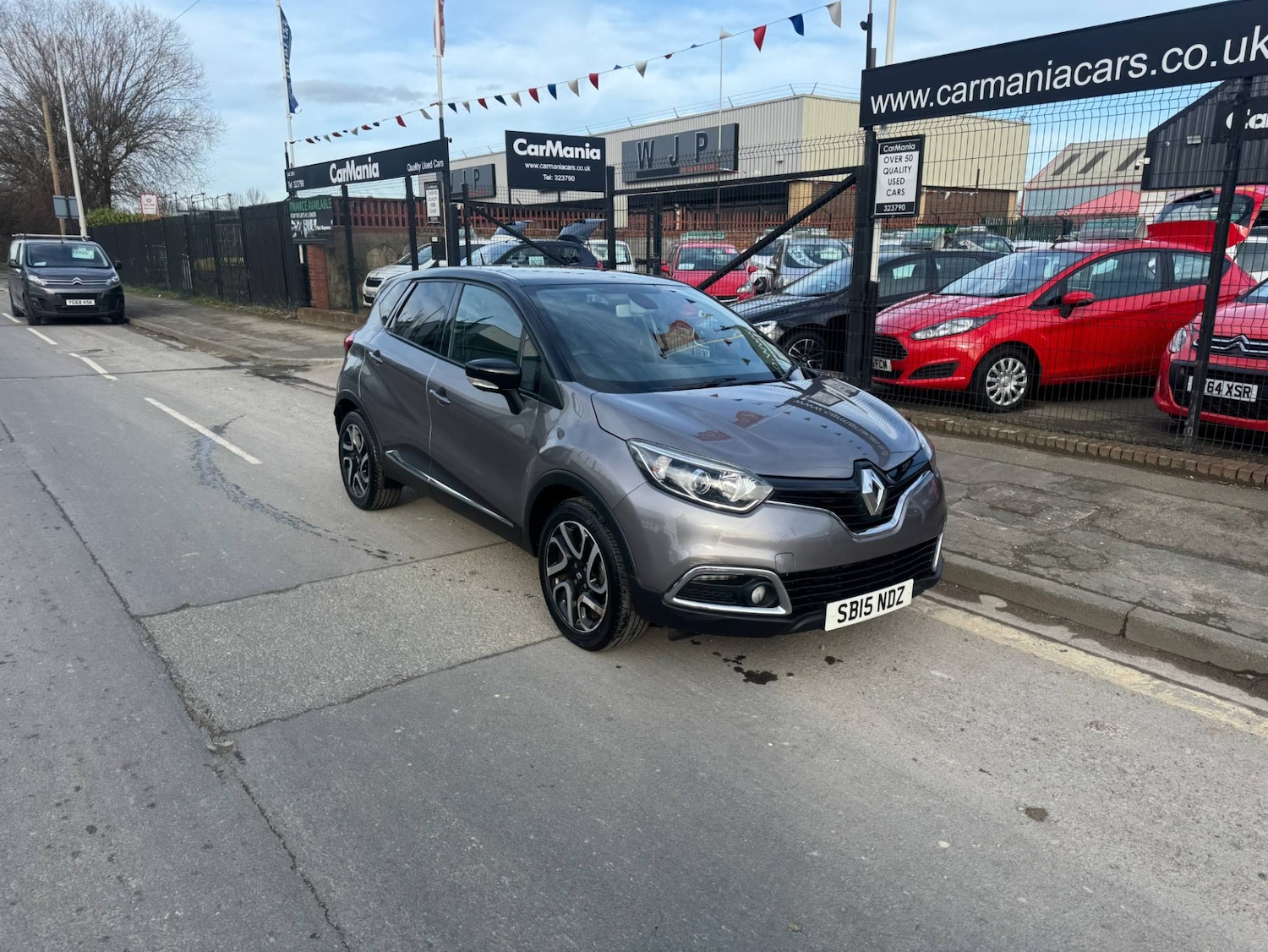 Used Renault Captur 2015 for sale - 77701157: Photo 5