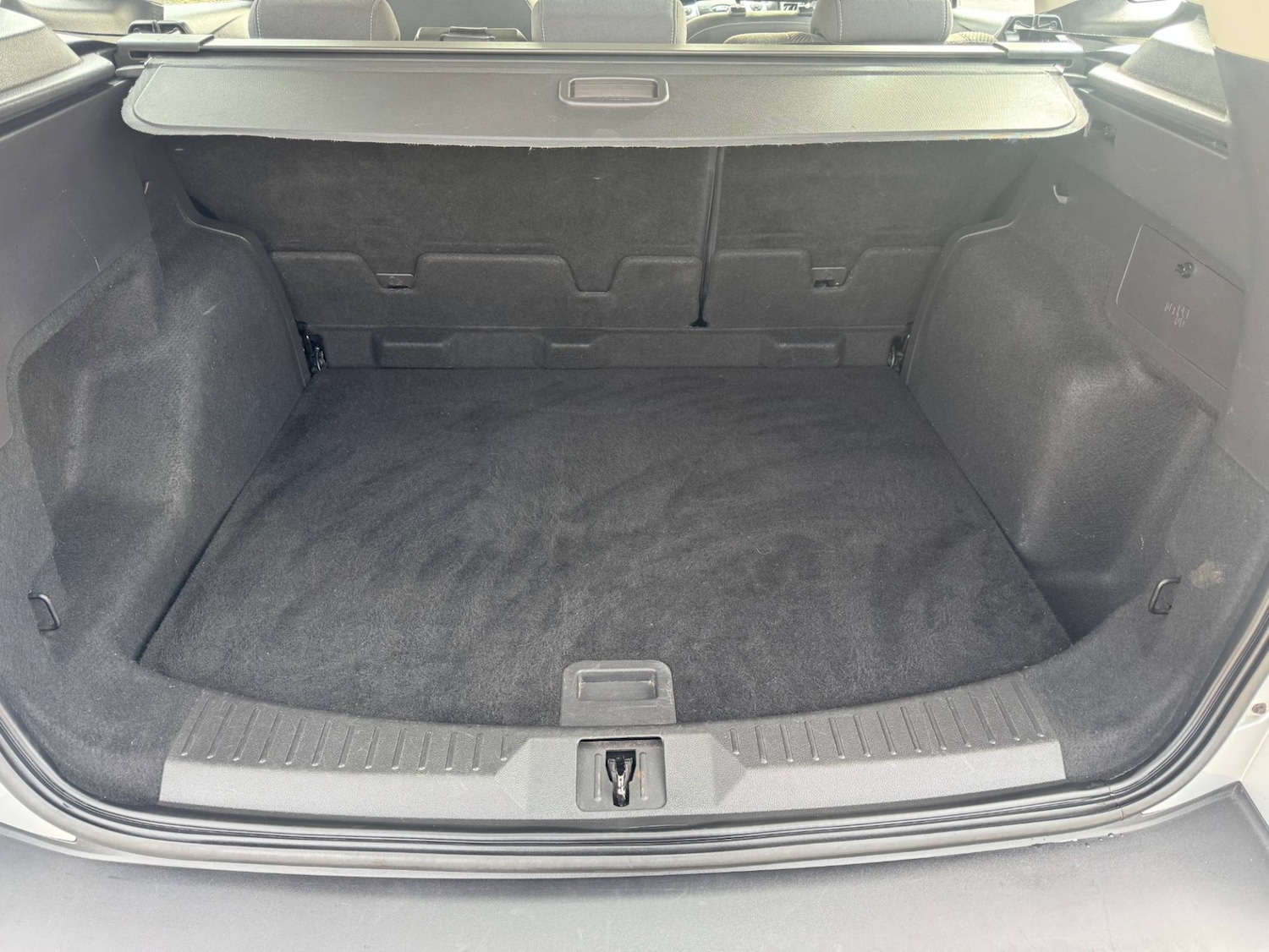 Used Ford Kuga 2015 for sale - 77640299: Photo 15