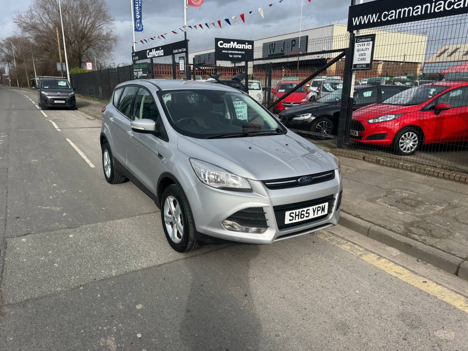 Used Ford Kuga 2015 for sale - 77640299: Photo 3