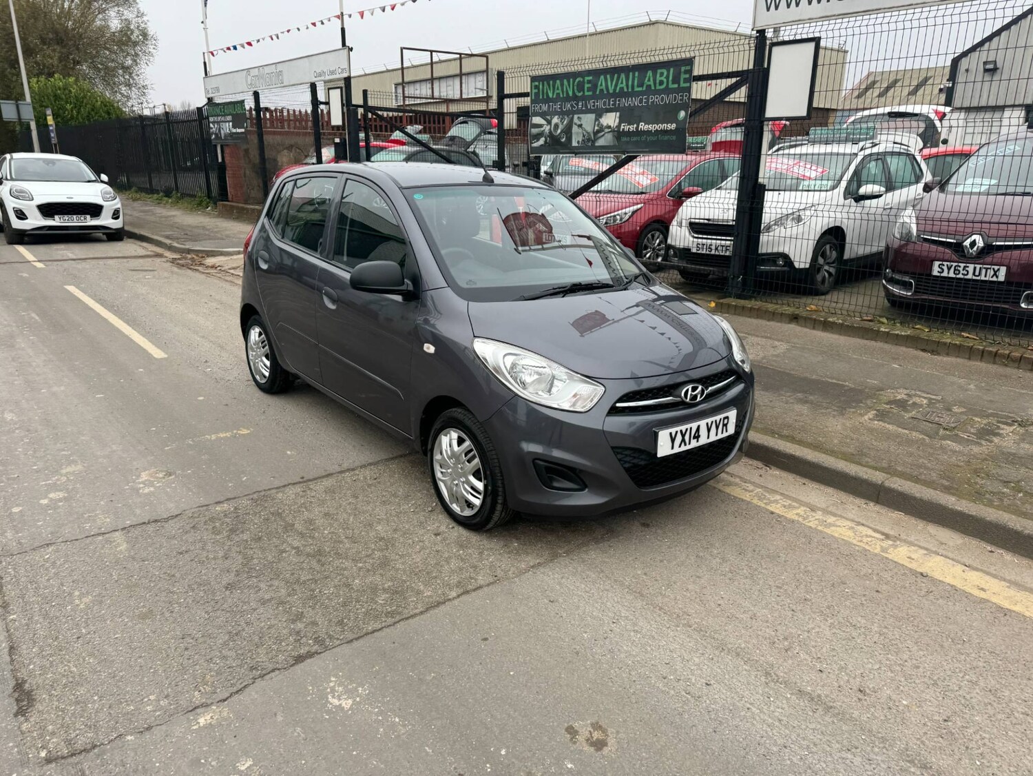 Used Hyundai i10 2014 for sale - 76037290: Photo 4