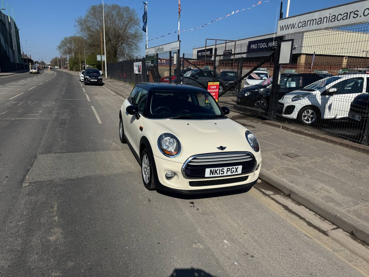 Used MINI Hatch 2015 for sale - 76055788: Photo 3