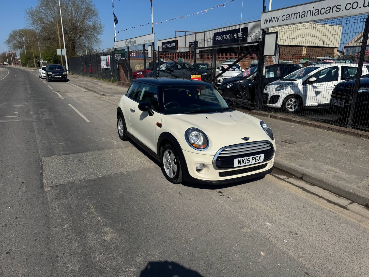 Used MINI Hatch 2015 for sale - 76055788: Photo 4