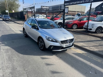 Used Volvo V40 2016 for sale - 78223244: Photo