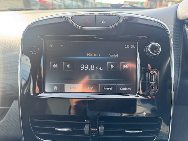 Used Renault Clio 2014 for sale - 75895362: Photo 18