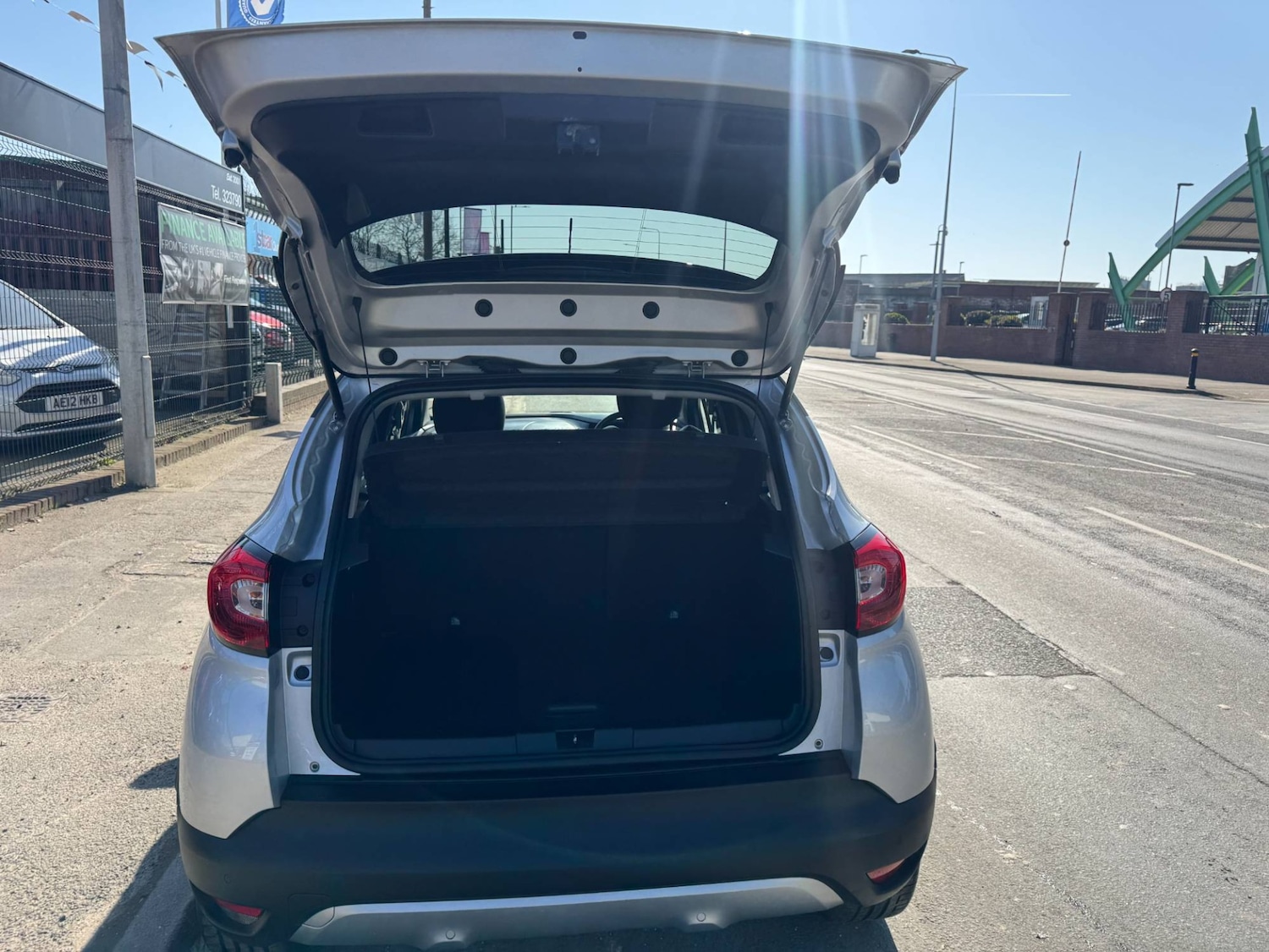 Used Renault Captur 2016 for sale - 77946198: Photo 11