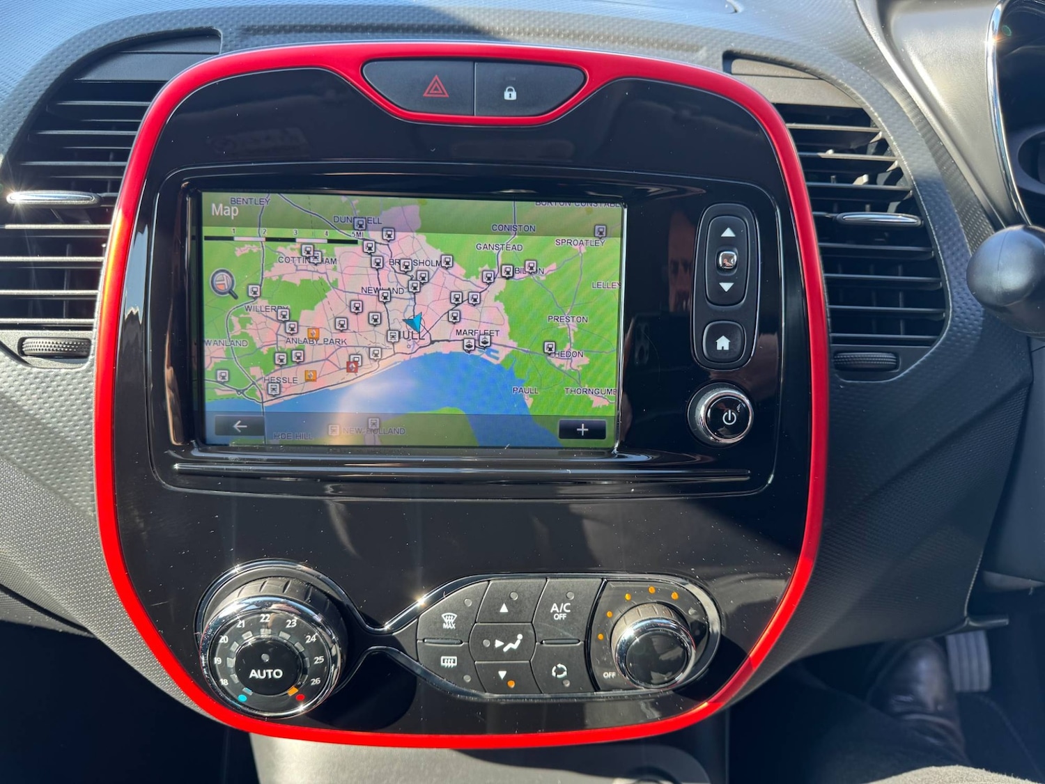 Used Renault Captur 2016 for sale - 77946198: Photo 22