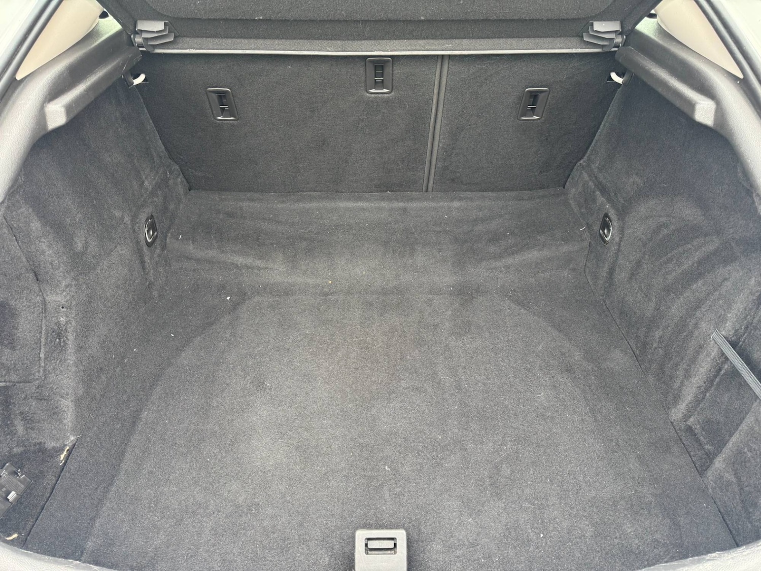 Used Vauxhall Insignia 2015 for sale - 77888279: Photo 13