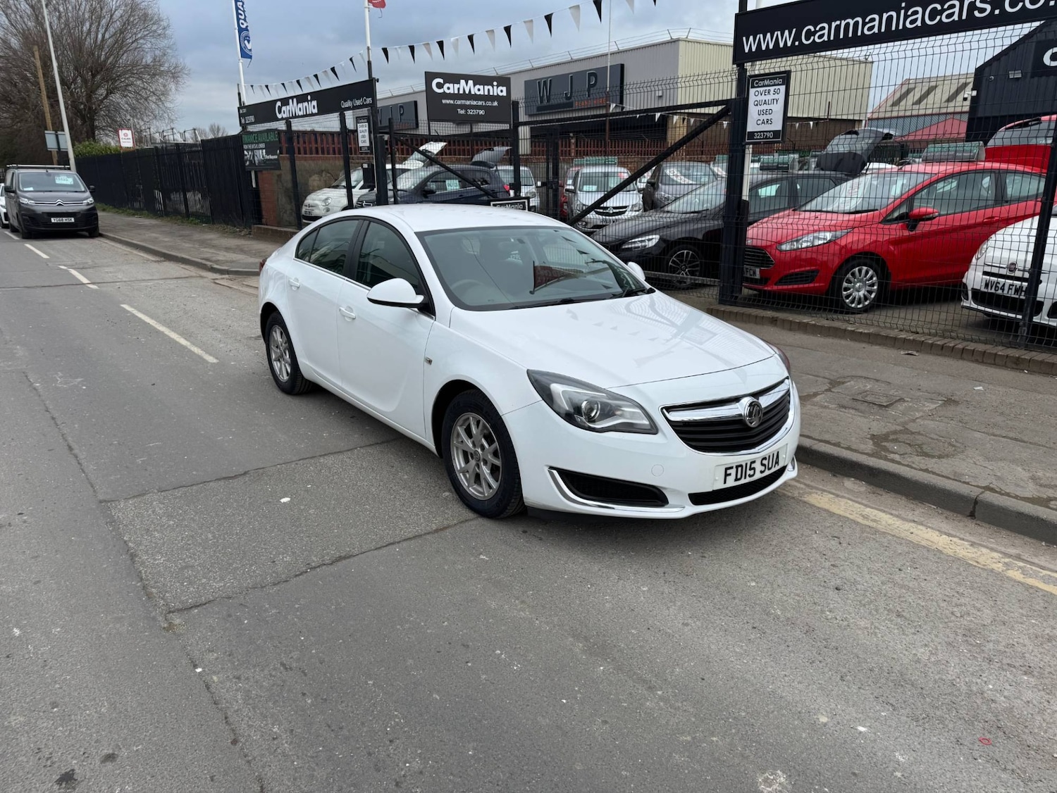 Used Vauxhall Insignia 2015 for sale - 77888279: Photo 5