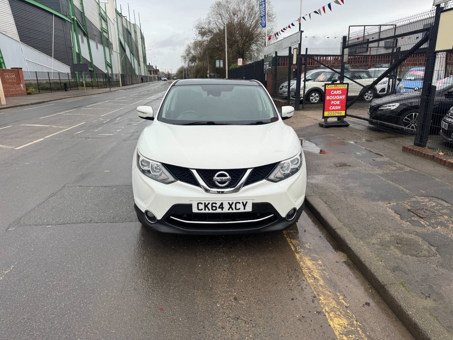Used Nissan Qashqai 2014 for sale - 76517616: Photo 2