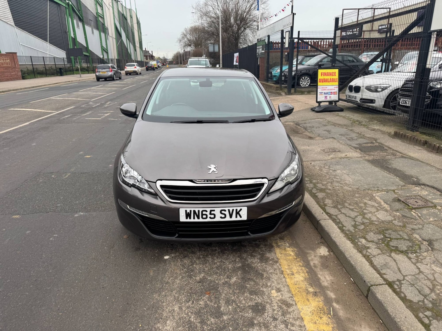 Used Peugeot 308 2015 for sale - 76045577: Photo 2