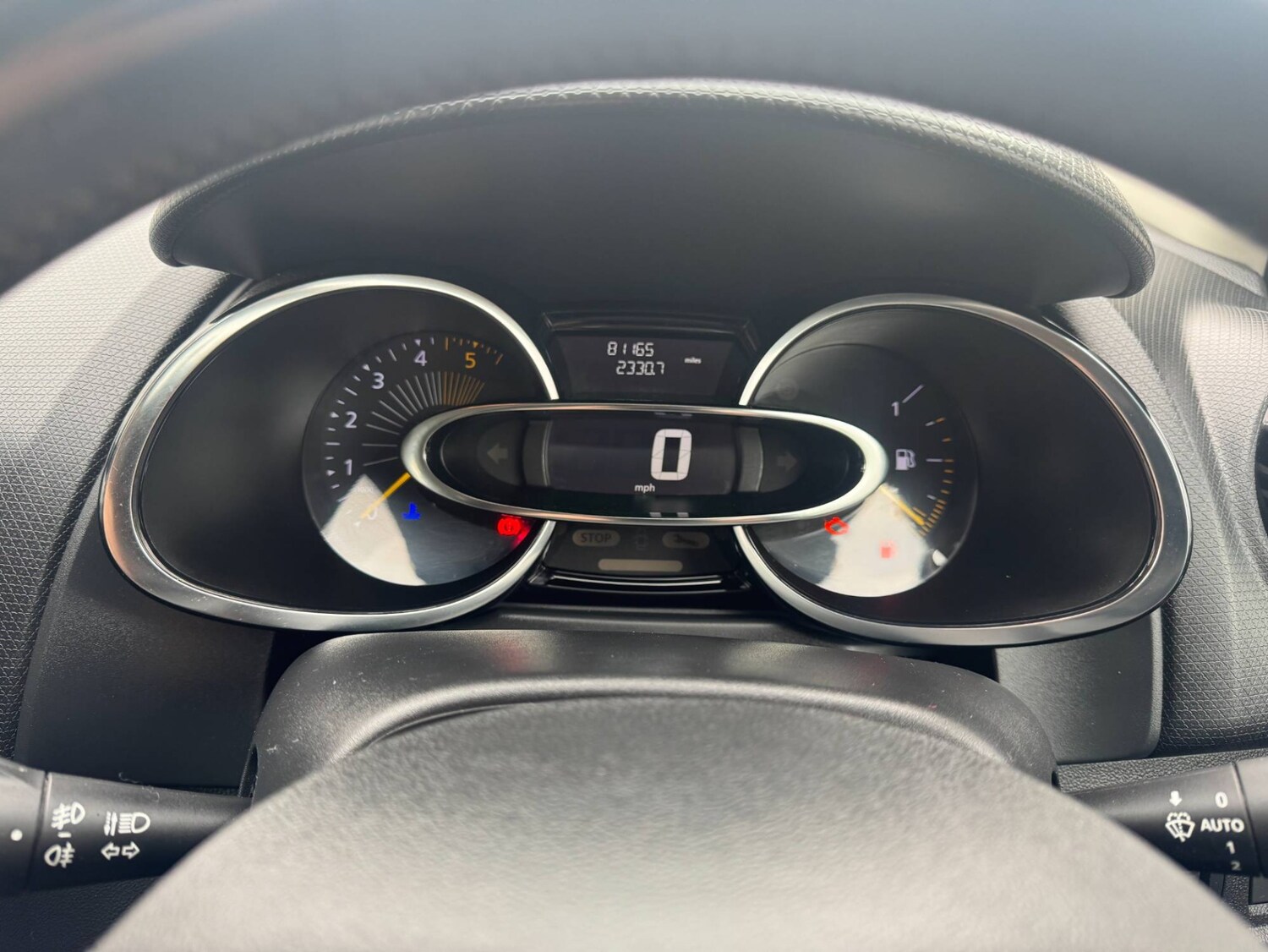 Used Renault Clio 2015 for sale - 76055818: Photo 19