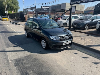 Used Dacia Sandero 2017 for sale - 79330003: Photo