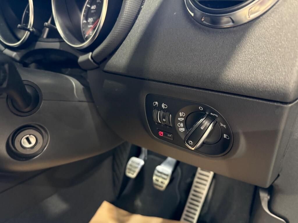 Used Audi TT 2008 for sale - 76395748: Photo 17