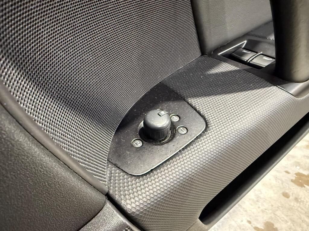 Used Audi TT 2008 for sale - 76395748: Photo 18